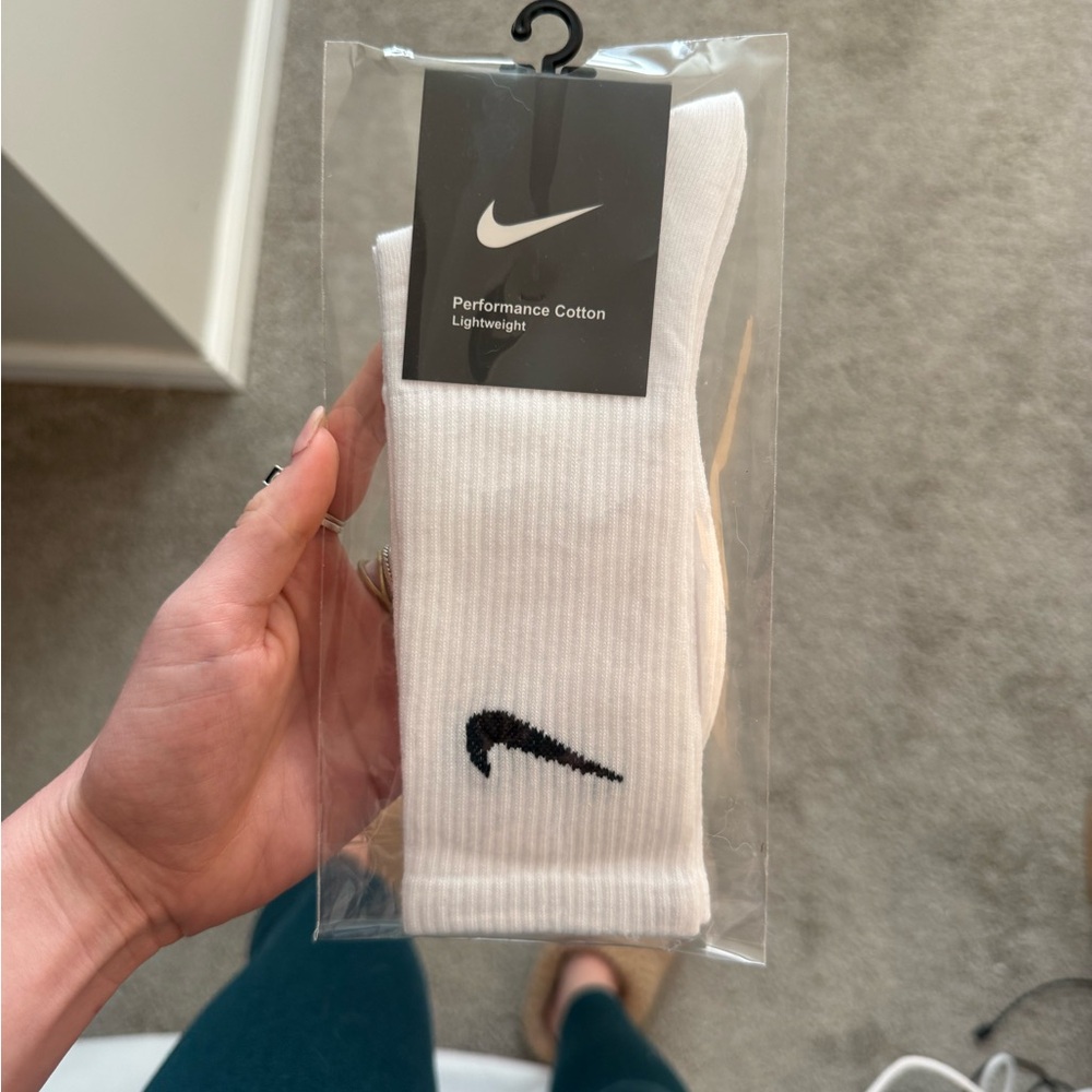 Nike Unisex White Performance Cotton Socks